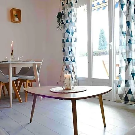 Apartment T2 A Fabregas, Proche Des Sablettes
